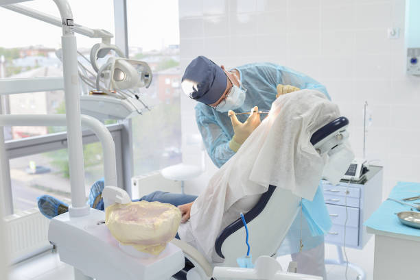 Best Emergency Treatment for Toothache in Weed, CA